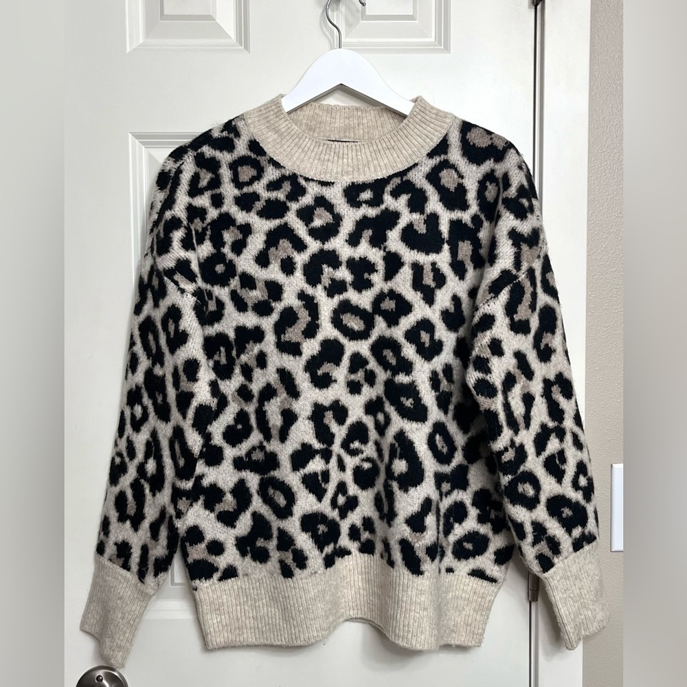 Vince Camuto Leopard Knit Sweater